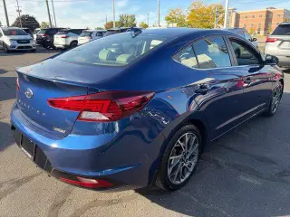 Hyundai ELANTRA 2019 Limited 4dr Sedan