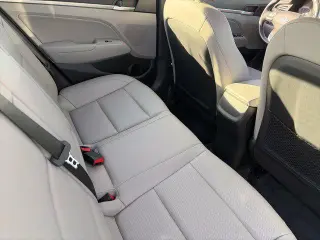 Hyundai ELANTRA 2019 Limited 4dr Sedan