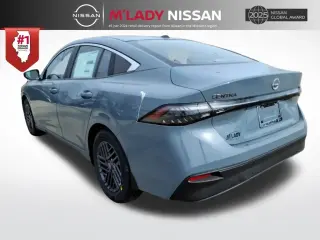 Nissan Sentra 2026 SV 4dr Sedan