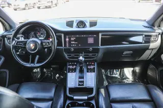 Porsche Macan 2024 4x4 SUV 4p