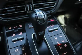 Porsche Macan 2024 4x4 SUV 4p