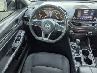 Nissan Altima 2024 2.5 SV Sedán de 4 puertas