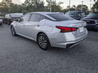 Nissan Altima 2024 2.5 SV Sedán de 4 puertas