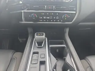 Nissan Pathfinder 2025 SL 4p SUV