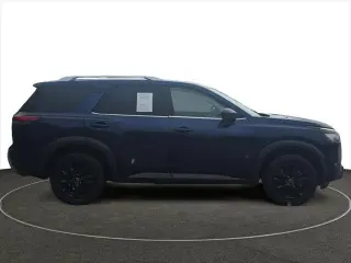 Nissan Pathfinder 2025 SL 4p SUV
