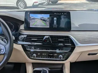 Serie 5 BMW 2023 530i Sedan de 4 puertas