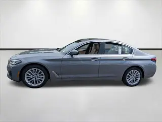 Serie 5 BMW 2023 530i Sedan de 4 puertas