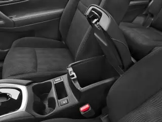 Nissan Rogue 2016 AWD SV 4dr Crossover