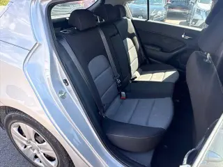Kia Forte5 2016 LX 4dr Hatchback