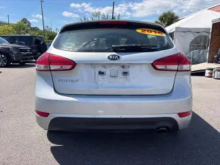 Kia Forte5 2016 LX 4dr Hatchback
