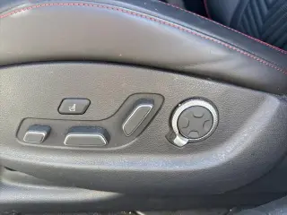 Genesis G80 2023 tracción en las cuatro ruedas 3.5T Sport 4p Sedan