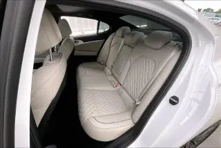 Genesis G70 2023 3.3T Estándar 4p Sedán