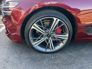Genesis G70 2024 3.3T Sport Advanced 4dr Sedán