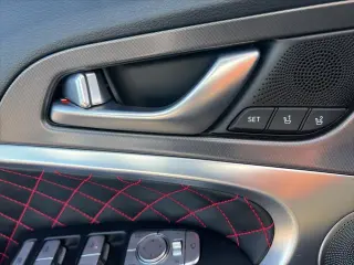 Genesis G70 2024 3.3T Sport Advanced 4dr Sedán