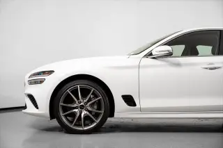 Genesis G70 2026 2.5T Estándar 4p Sedan