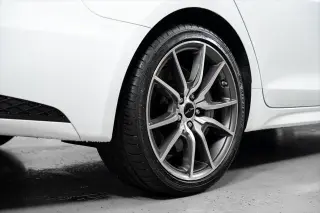 Genesis G70 2026 2.5T Estándar 4p Sedan