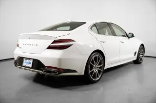 Genesis G70 2026 2.5T Estándar 4p Sedan