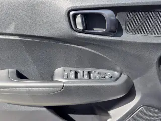 Hyundai VENUE 2025 Limited 4p Crossover