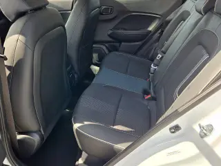 Hyundai VENUE 2025 Limited 4p Crossover