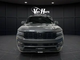 2022 Jeep Grand Wagoneer