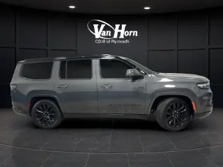 2022 Jeep Grand Wagoneer