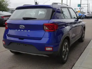 Hyundai VENUE 2022 SEL 4p Crossover
