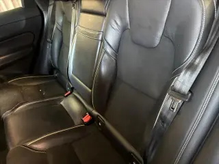 Volvo XC60 2018 AWD T5 R-Design 4dr SUV