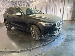 Volvo XC60 2018 AWD T5 R-Design 4dr SUV