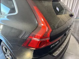 Volvo XC60 2018 AWD T5 R-Design 4dr SUV