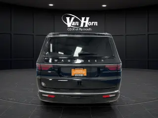 2025 Jeep Wagoneer