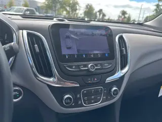 Chevrolet Equinox 2024 LT 4dr SUV con 1LT