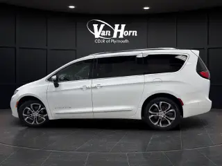 2025 Chrysler Pacifica
