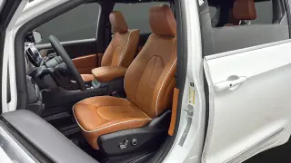 2025 Chrysler Pacifica