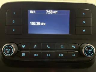 2025 Ford Transit-250