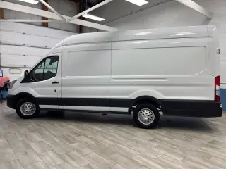 2023 Ford Transit-250