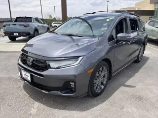 Honda Odyssey 2025 Touring 4p Mini-Van