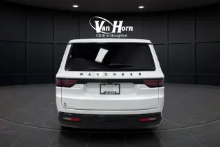 2024 Jeep Wagoneer L