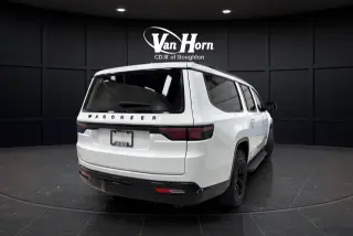 2024 Jeep Wagoneer L