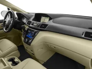 Honda Odyssey 2016 Touring Elite 4dr Mini-Van