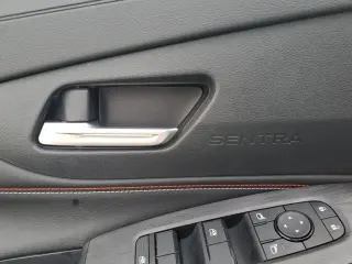 Nissan Sentra 2026 SR 4dr Sedán