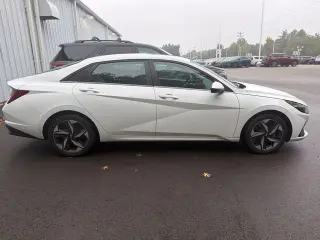 2023 Hyundai Elantra Hybrid