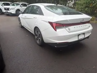 2023 Hyundai Elantra Hybrid