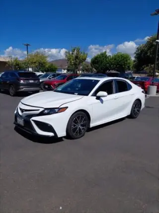 Toyota Camry 2024 SE 4p Sedan