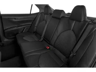Toyota Camry 2021 SE 4p Sedana