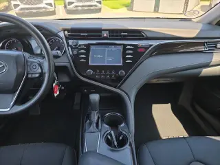 Toyota Camry 2019 LE 4dr Sedán