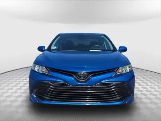 Toyota Camry 2019 LE 4dr Sedán