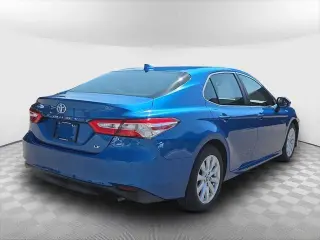 Toyota Camry 2019 LE 4dr Sedán