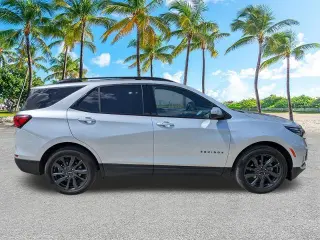Chevrolet Equinox 2022 RS 4 SUV