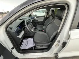 Volkswagen Taos 2023 SE 4p SUV