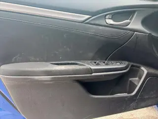 Honda Civic 2017 EX 4dr Hatchback